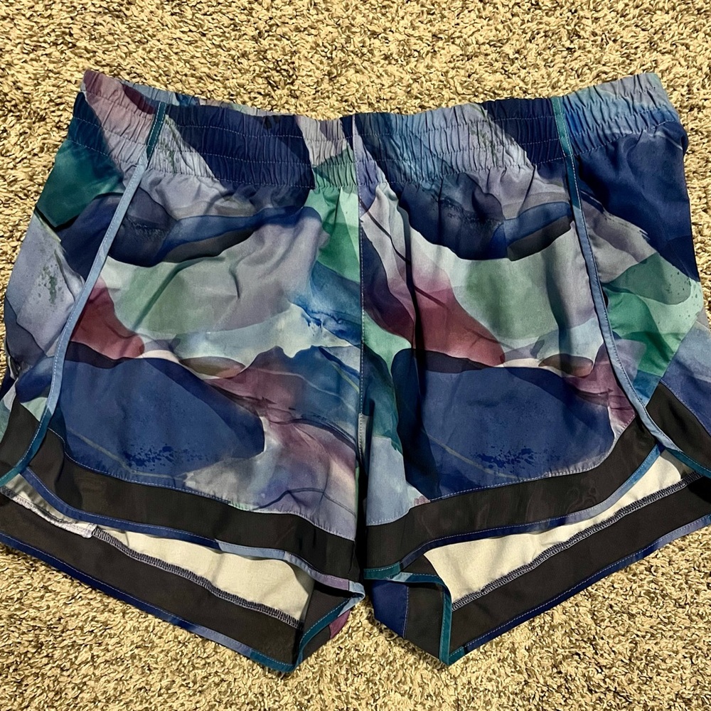 Athleta Multicolor Women's Athletic Shorts